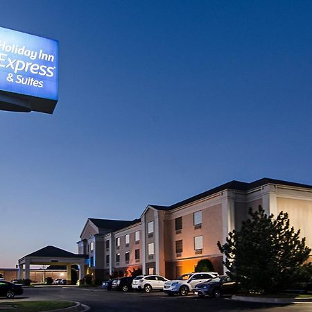 Holiday Inn Express Hotel & Suites Vinita By Ihg Екстериор снимка